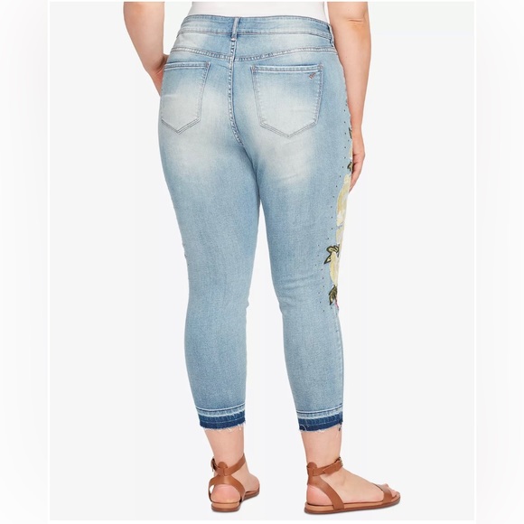 NWT  Embroidered Hips Studs Skinny Ankle Jeans Denim 👖 - Picture 2 of 6